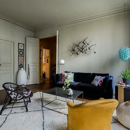 Boulevard De Sebastopol Iii By Onefinestay